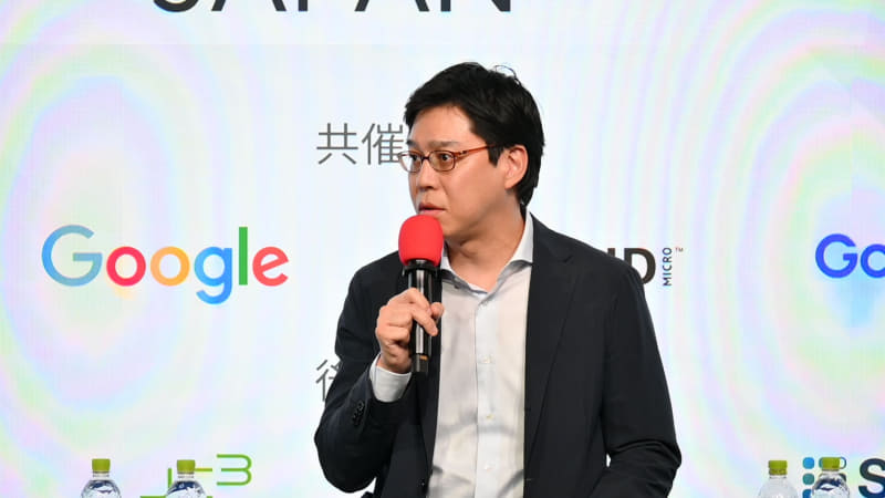 マッチングアプリサービス「Pairs」を手掛ける株式会社エウレカ プロダクトストラテジー＆グロース ディレクターの山田陽介氏。マッチングアプリを起点に、ロマンス詐欺や投資詐欺が増えているとして、ユーザーがだまされないための啓発活動について紹介