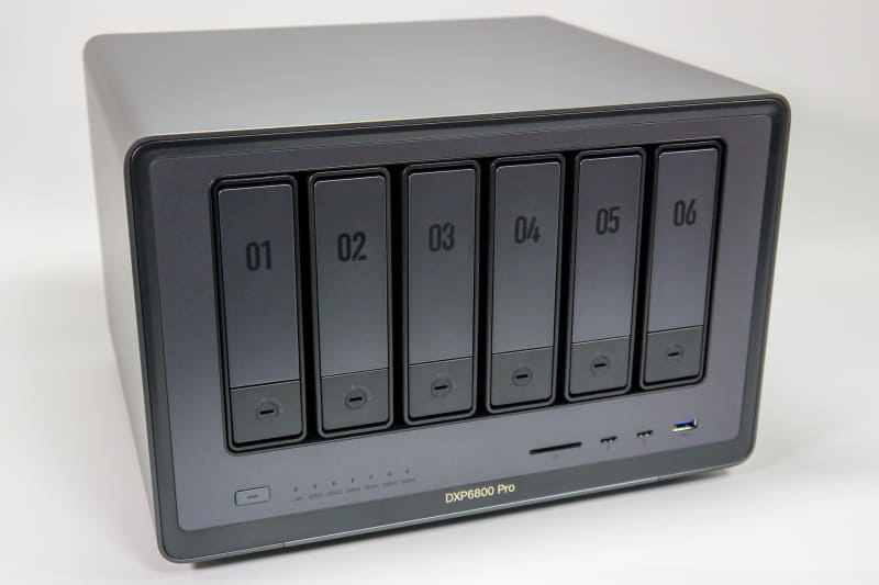 6ベイのモンスターマシン「UGREEN NASync DXP6800 Pro」