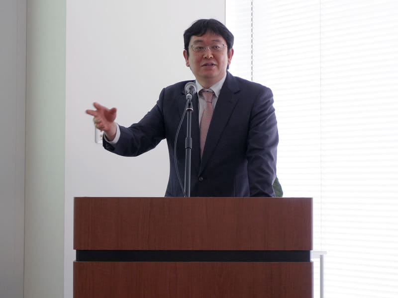 横浜国立大学 大学院環境情報研究院 吉岡克成教授