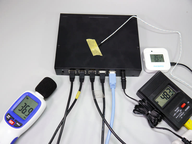 さらに負荷をかけた状況でもファンは回転しなかった