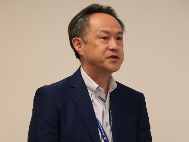 株式会社ラック金融犯罪対策センターの小森美武氏（金融犯罪対策エバンジェリスト／初代金融犯罪対策センター長）。「1人でも多くの方がだまされないように、被害者が減らせるように何をすべきかということを、我々金融犯罪対策センターが考えた結果が『相手を知り、自分を知る』ことではないか」と考えていると述べ、「だます技術」は「我々の知識・経験を注ぎ込んだ本」だと説明しました（5月27日に行われた報道関係者向けの勉強会で）