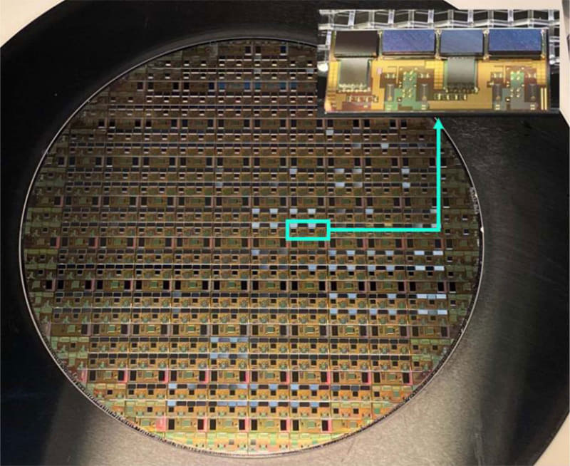 図16：これは200mmウェハを利用しての製造テストと思われる。1個あたりの大きさは16.7×6.9mmほど。ただこれは図13～15と同じものではないようだが