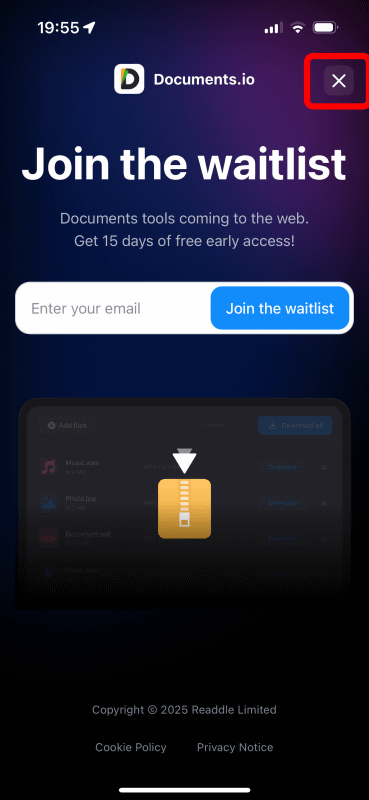 メールアドレスの登録が促されるが、右上の「×」で閉じる