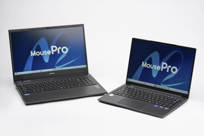 ワイヤレスWANに対応する<a href="https://www.mouse-jp.co.jp/store/g/gmpro-l5i5u01bkbbaw101dec/?utm_source=internet_watch&utm_medium=content-text&utm_campaign=itwt_25071602&utm_content=pr" class="strong nb" target="_blank">MousePro L5-I5U01BK-B</a>（左）と<a href="https://www.mouse-jp.co.jp/store/g/gmpro-g4i7u01bkebaw101dec/?utm_source=internet_watch&utm_medium=content-text&utm_campaign=itwt_25071601&utm_content=pr" class="strong nb" target="_blank">MousePro G4-I7U01BK-E</a>（右）。前者はワイヤレス搭載モデルでも148,060円で購入できる手軽なモデル、後者はCopilot+ PCでもある高性能な製品だ。両製品ともマウスコンピューターのビジネスPCブランド「<a href="https://www.mouse-jp.co.jp/store/r/ra3040000/?utm_source=internet_watch&utm_medium=content-text&utm_campaign=itwt_25071605&utm_content=pr" class="strong nb" target="_blank">MousePro</a>」に属している。
