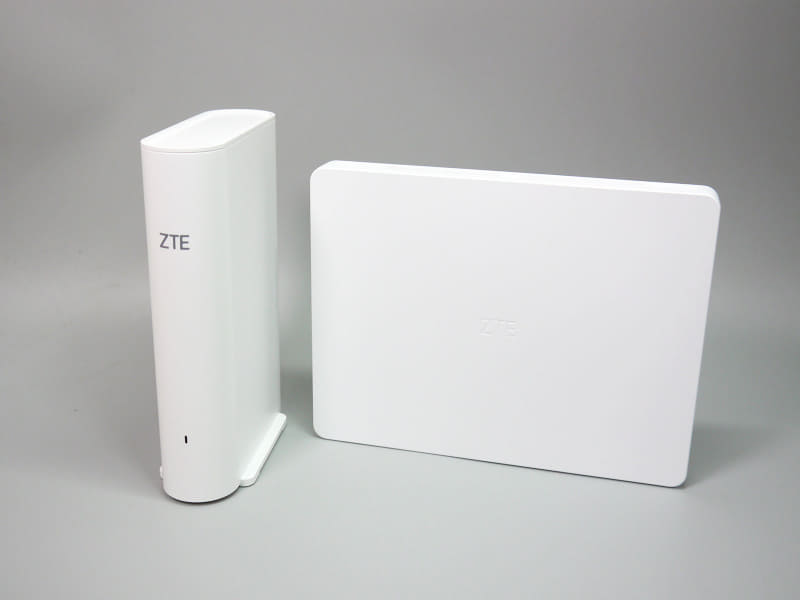 ZTEから発売されたWi-Fi 6ルーター「Sora」（左）と「Kumo」（右）