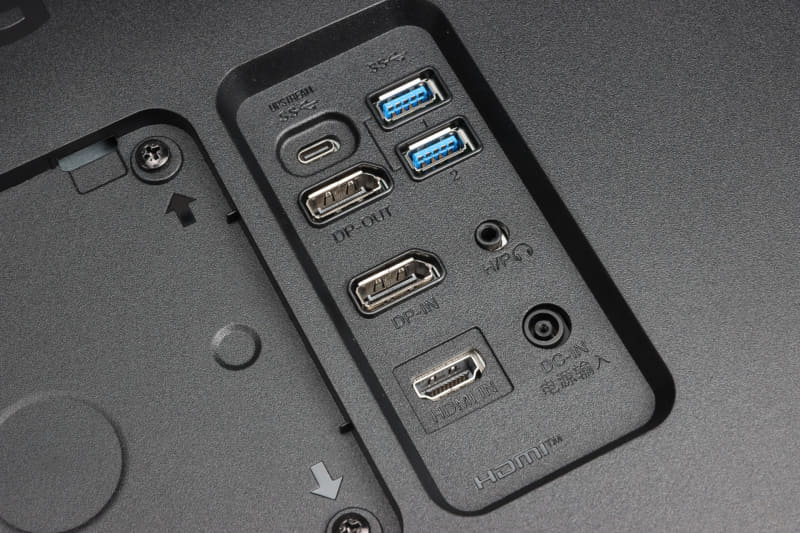 DP-OUTがあるのが最大の特徴。デイジーチェーンで別のディスプレイを繋ぐことができる。さらにUSB Type-Cで繋いだ場合は、USBハブとしても機能する