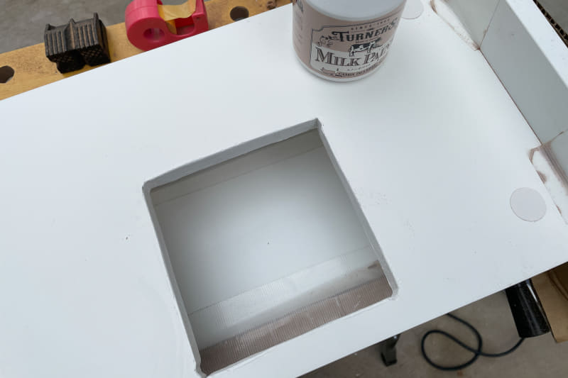 切り口を塗装。まぁ自己満足ですが