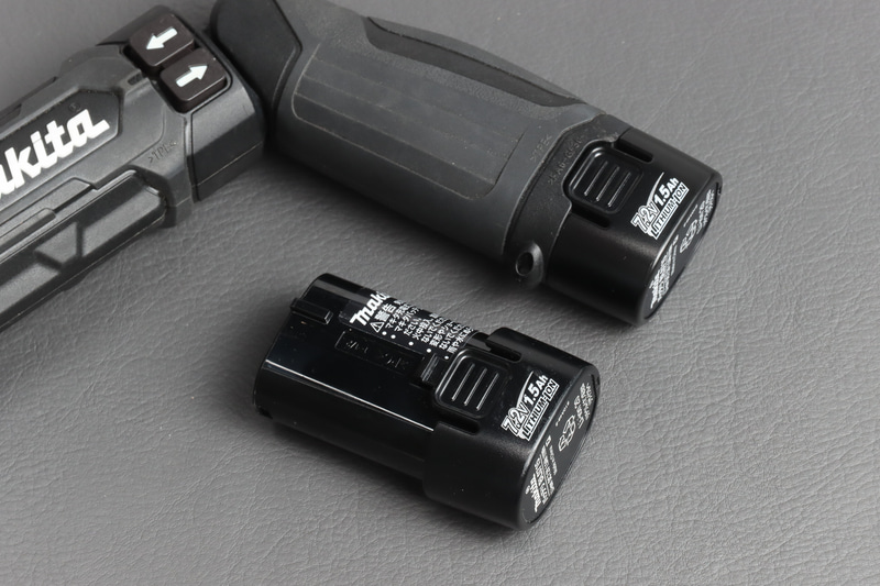 バッテリーは7.2V