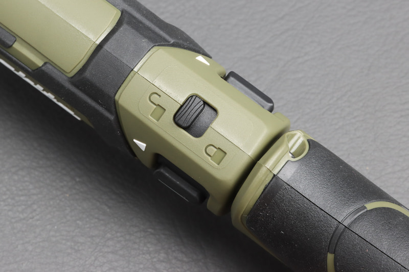 手締めの際はスイッチでロックする