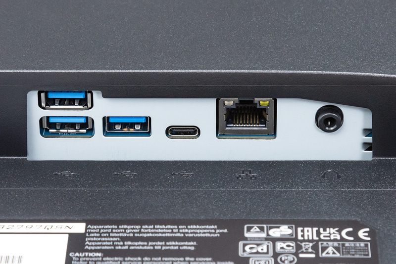 PCとUSB Type-Cで繋げばドッキングステーションとしての機能も持つ