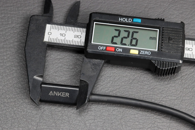 Ankerのコネクターハウジングの長さは22.6mmと短い