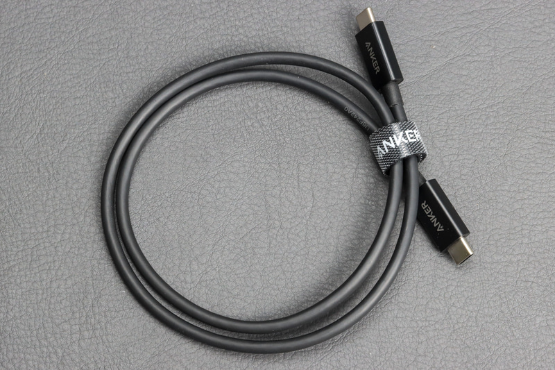 AnkerのThunderbolt 4 100Wケーブル、長さは0.7m