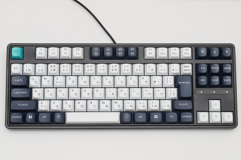 Keychron C3 Pro（ホットスワップ対応）。WindowsキーとAltキーを交換した状態