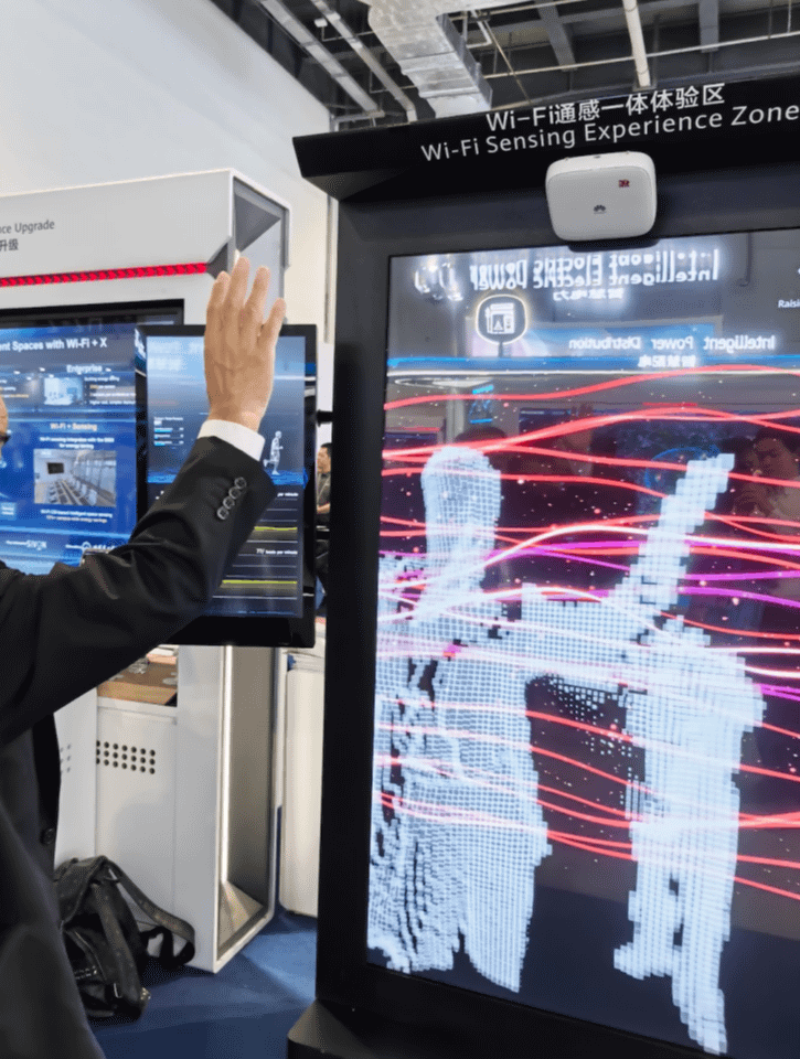 アクセスポイント前に立つ人をセンシングする様子