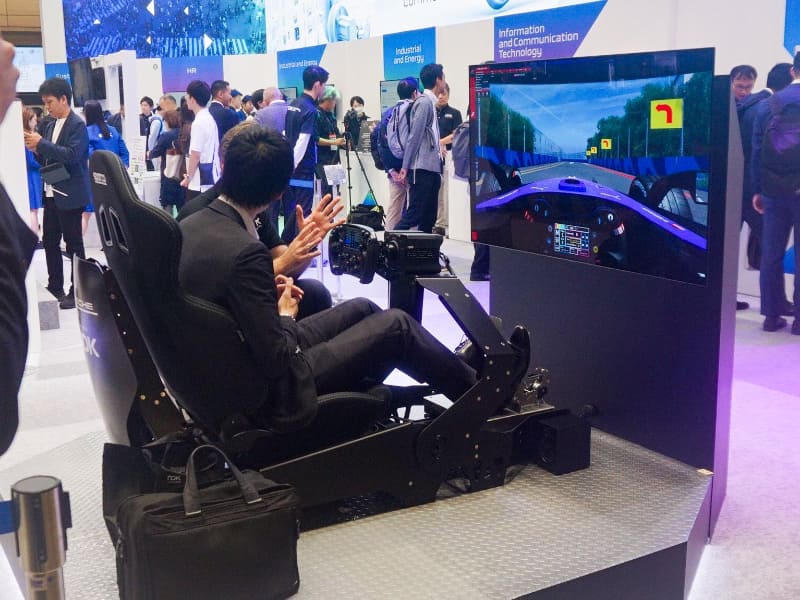 ドライブシミュレーター