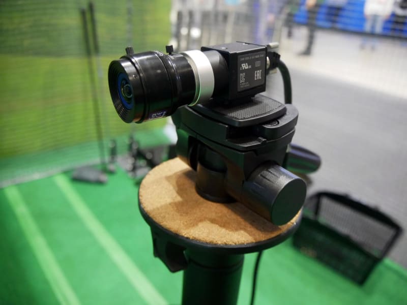 2台のカメラを使って、スイングのデータを取得する