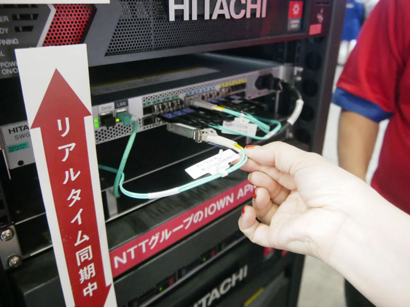 ケーブルを引き抜き遮断された状態をつくる