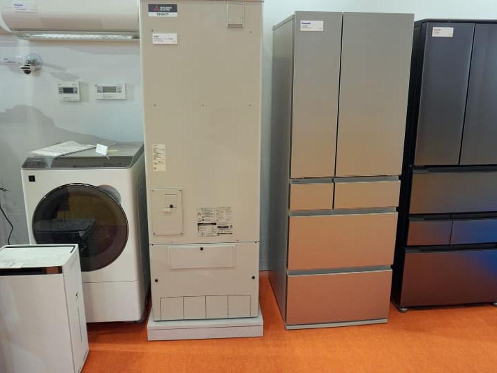 くらしのDXパビリオンにはエディオンやヤマダデンキといった家電量販店や、ハウスメーカー、スマートホーム関連企業や団体が集まった