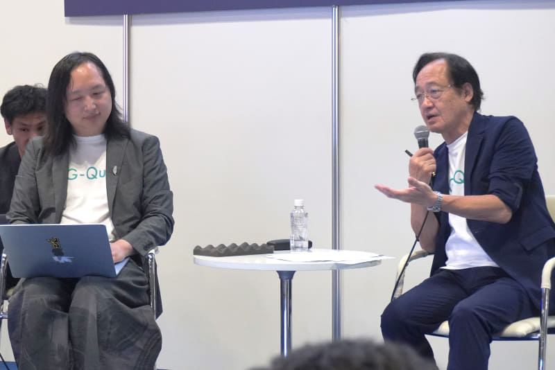 オードリー・タン氏（左）、益一哉氏（右）