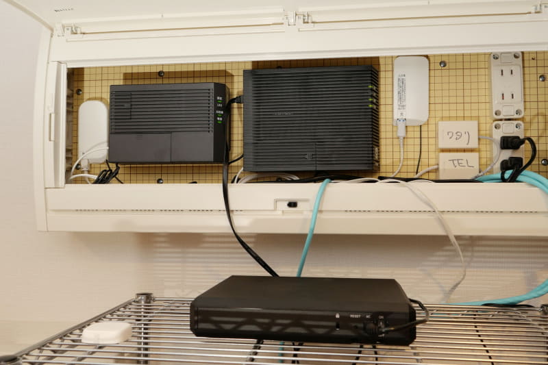 新しいONUとルーターを接続して、作業は完了