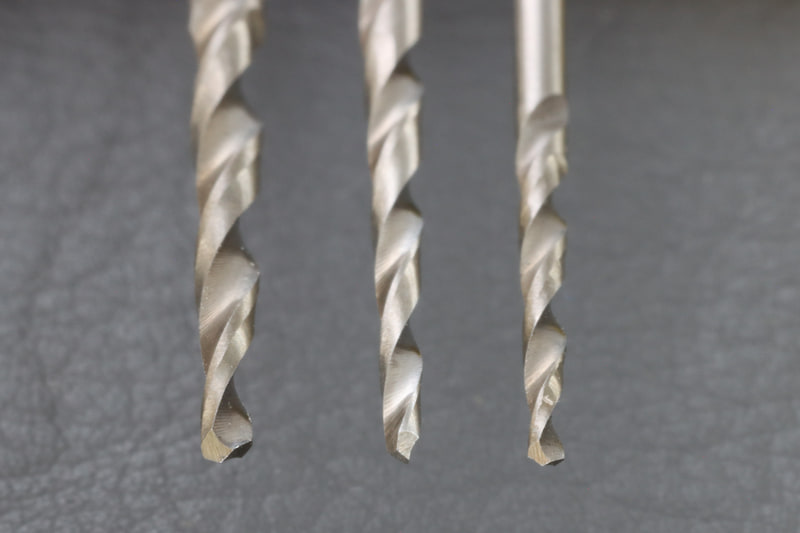 下穴錐の先端。先に行くほど細くなっていて、しかもインパクトで折れにくい形状になっている