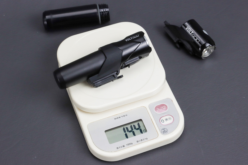 VOLT800 NEOにVOLT400のバッテリーをつけると144g