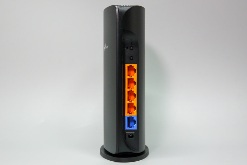 Archer BE220の背面