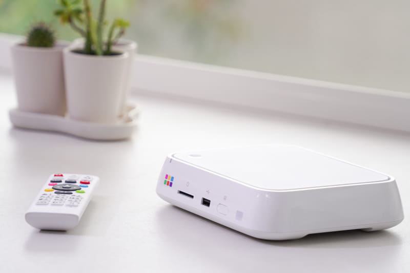 気軽に使えるデジタルフォトアルバム、バッファロー「おもいでばこ」シリーズの「PD-2000」のセットアップを実践してみる