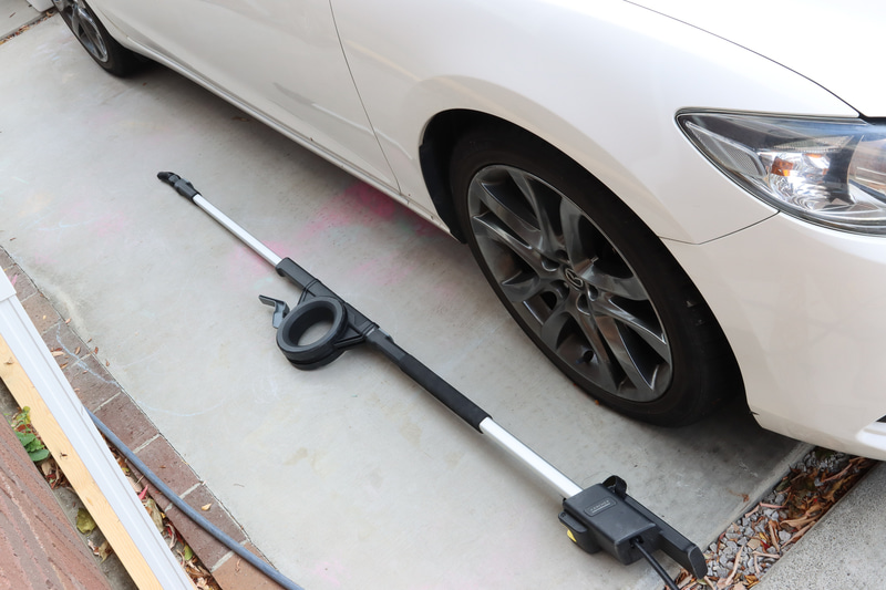 真っ直ぐ伸ばした状態で2.2m