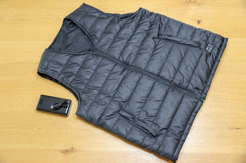 Vネックタイプの電熱ベストを選んでみた