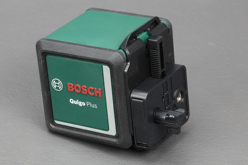 背面に装着状態。この状態だと上下方向にスライド調整ができる