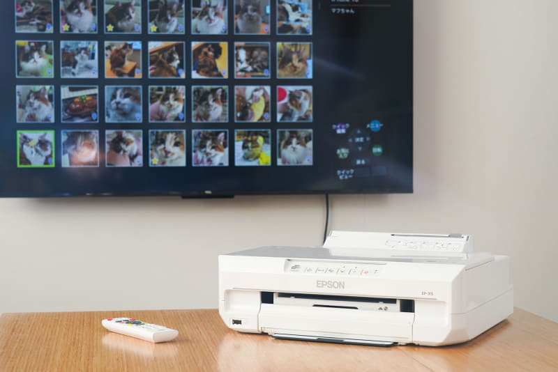 「おもいでばこ」本体から直接プリンターを使って印刷する。プリンターは、エプソン「EP-315」