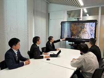 清水建設本社から確認する様子