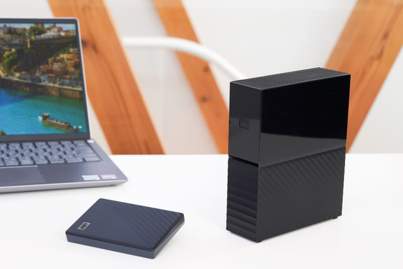 WDのポータブル外付けHDD「My Passport」と据え置き型外付けHDD「My Book」