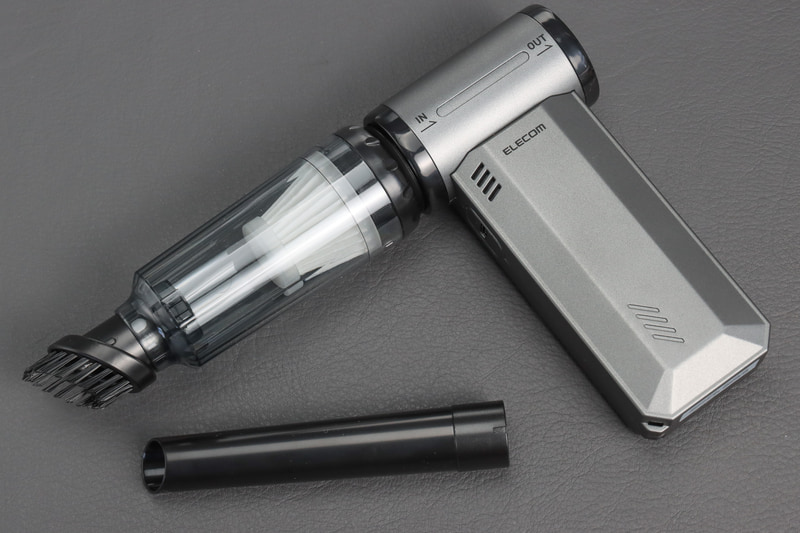 ノズルはクリーナーノズルやブラシ付きノズルを組み合わせて使える