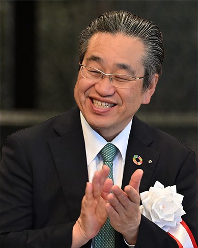 栢森雅勝理事長