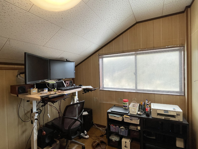 プチプチ設置後に機材を元に戻す際、LAN配線なども再構築した