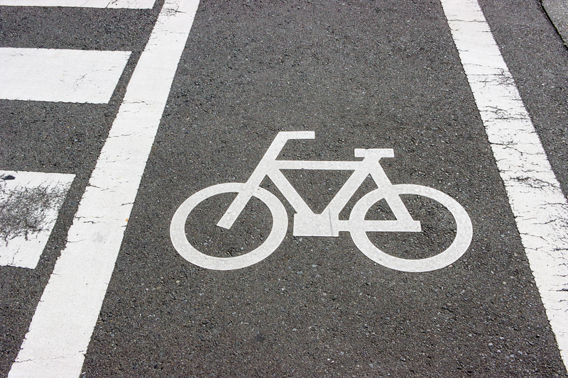 自転車はいつから車道を走ることになったのか？