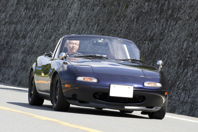 ロードスターでもミシュランのPilot Sport 3を使っていたが、これもしなやかに路面をつかむ、そんな印象のタイヤだった