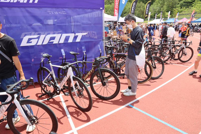 GIANTは非常に多くの試乗車を用意