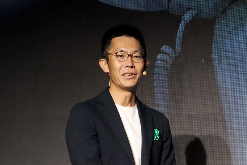 LINEヤフー株式会社 執行役員 LINEドメイン メッセンジャーSBUリード 朝井大介氏