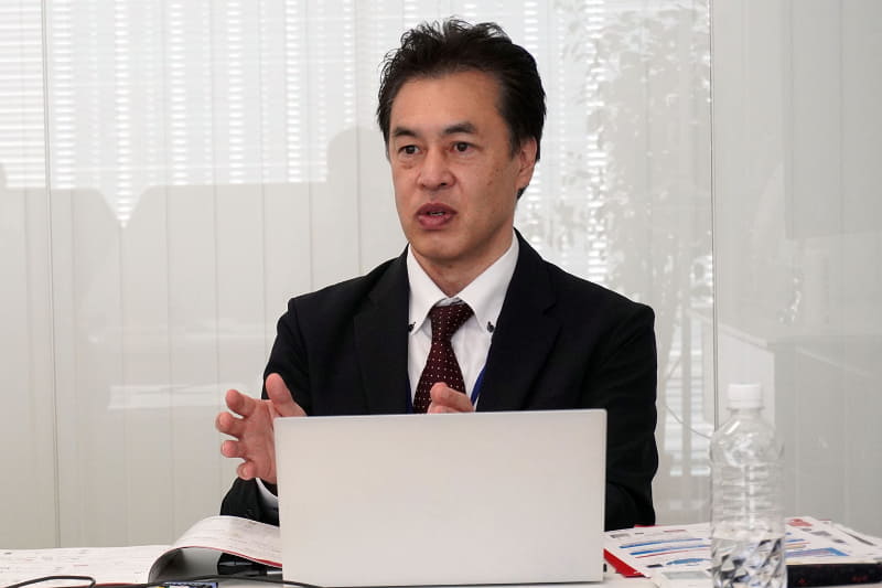 現在の導入事例は「多店舗を展開しているお客様でご導入いただくことが多いですね」（平井）。SI事業者が導入し、ユーザー企業からの問い合わせと同時に通知があって、トラブルに的確に対処できた、との声もあるという