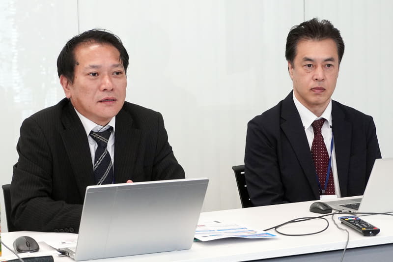 写真左から、株式会社バッファロー 営業技術部 部長 深見昭生氏、株式会社バッファロー 営業技術部 東日本営業技術課 平井敏幸氏