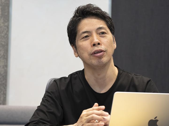 笠原健治氏（株式会社MIXI取締役ファウンダー・上級執行役員）