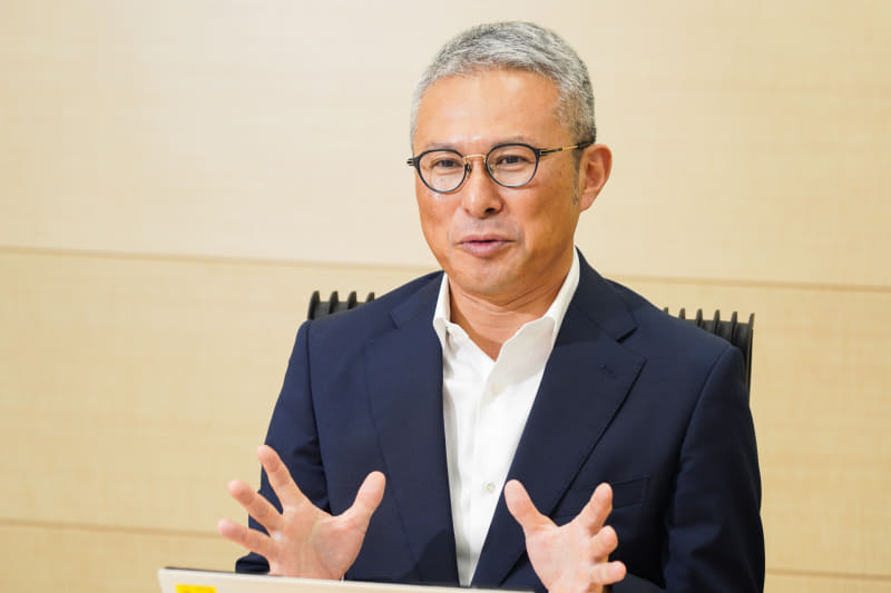「現場で日々発生する問題に、半歩ぐらい先回りしたサービスを提供できる調査やサービス開発ができる体制を整えようとすると、5年ぐらいは必要だと思っています」（小松氏）
