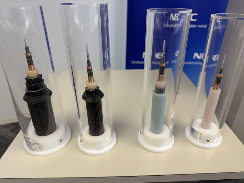 説明会場に展示されていた海底ケーブル