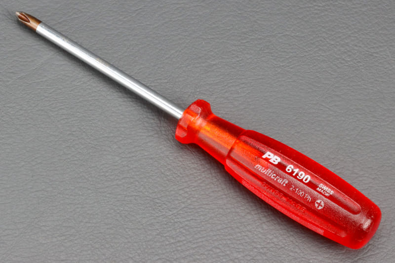 最初に買ったPB SWISS TOOLSのドライバー。他のドライバーも併用しながらだが20年ぐらい第一線で使った