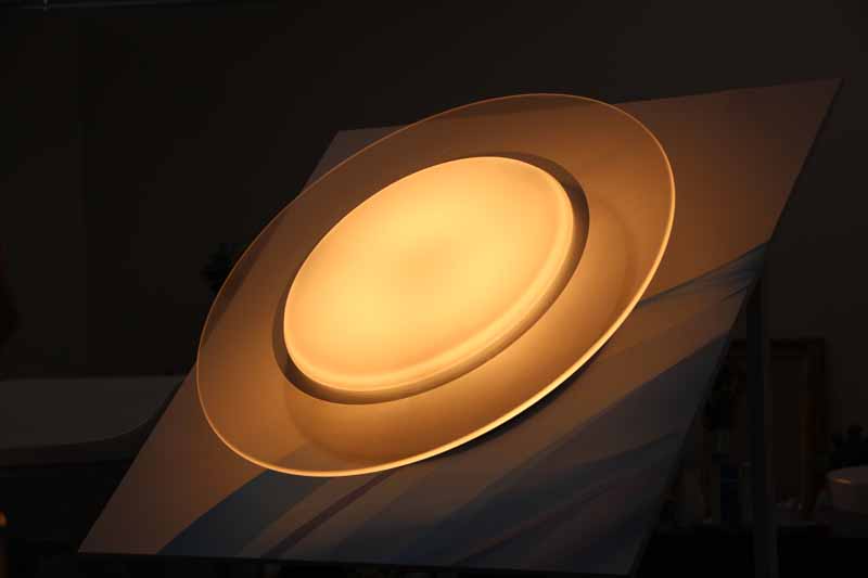 センター光+パネル光(暖かい色)