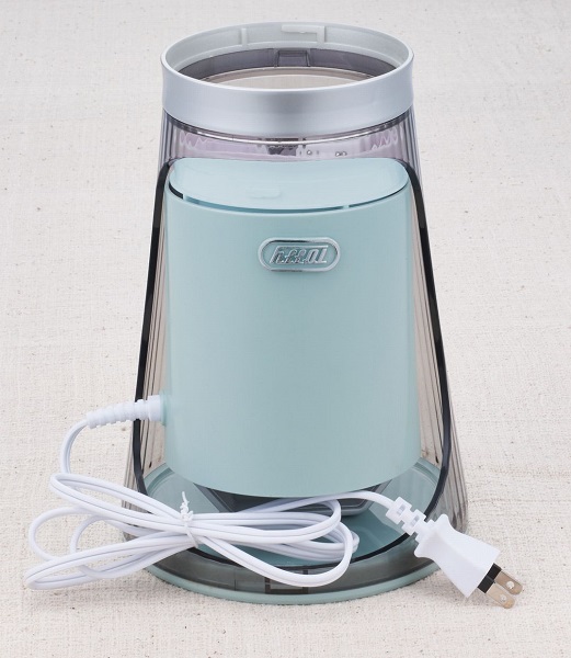 本体はスタンド内部に収納できる