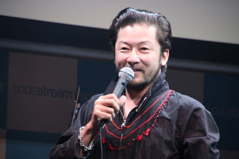 楽屋に置きたいと語る浅野忠信さん